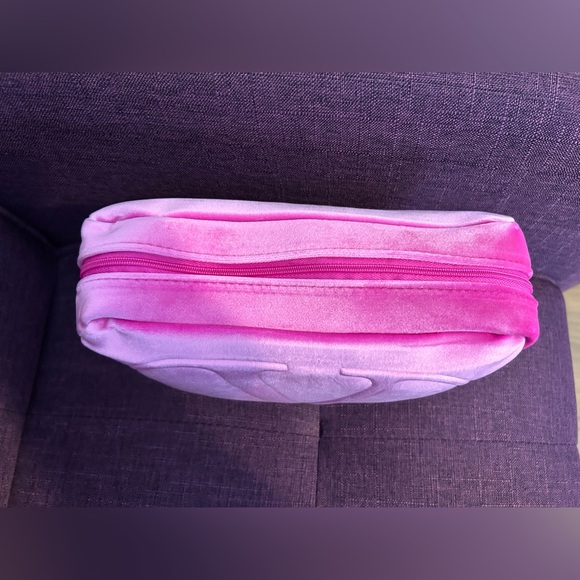 Valentino Pink Velvet Clutch with Embossed Logo NWOT - Picture 7 of 11